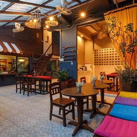 Ilili House Hostel Chiang Mai Luaran gambar