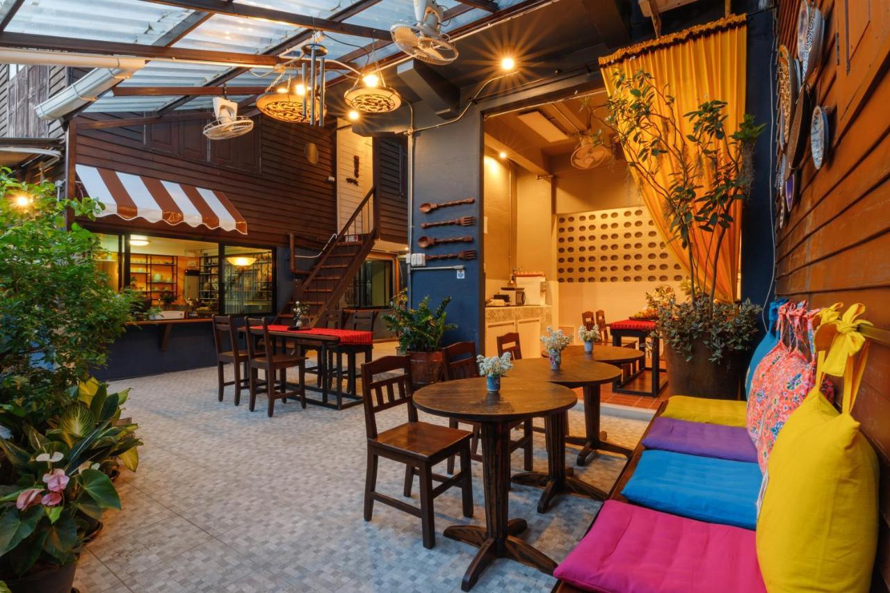 Ilili House Hostel Chiang Mai Luaran gambar