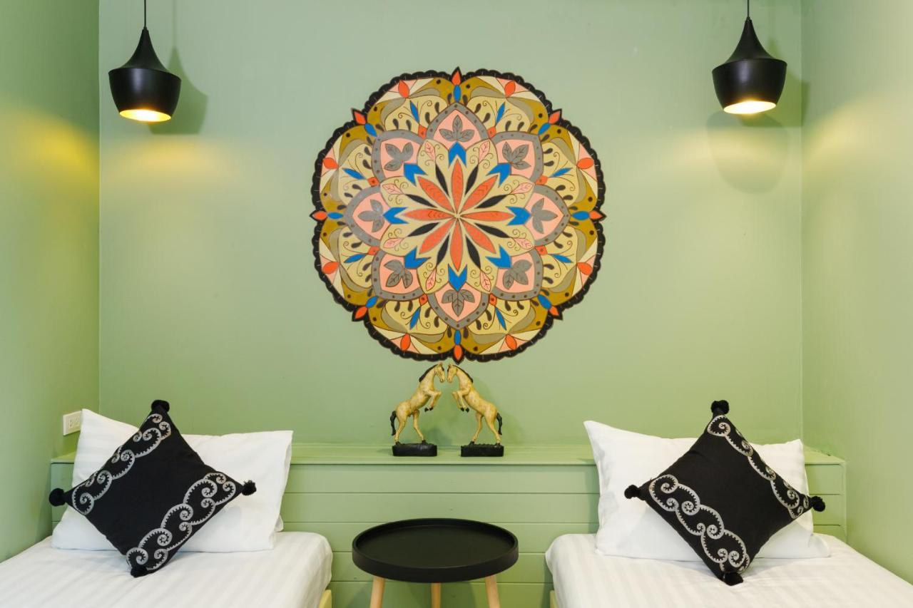 Ilili House Hostel Chiang Mai Luaran gambar
