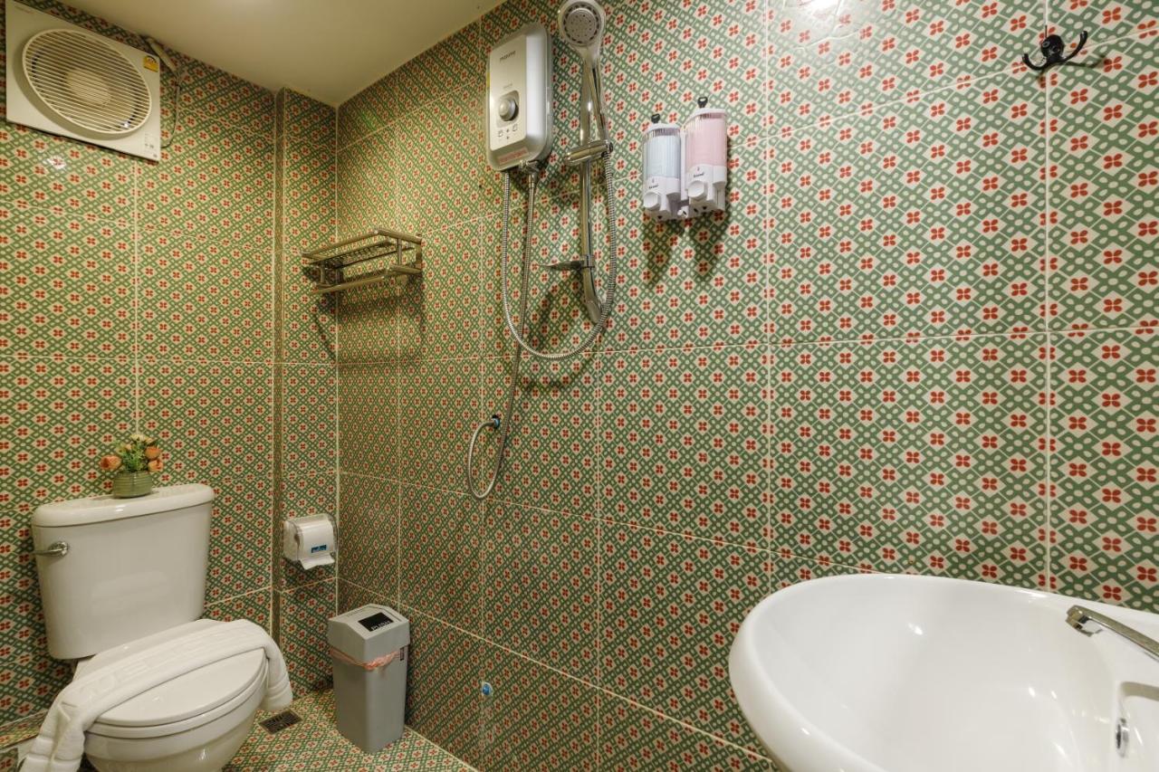 Ilili House Hostel Chiang Mai Luaran gambar